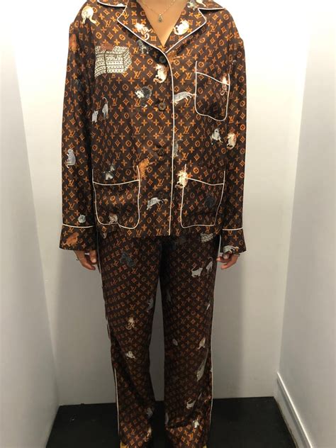 louis vuitton pajamas womens price|designer pajamas louis vuitton.